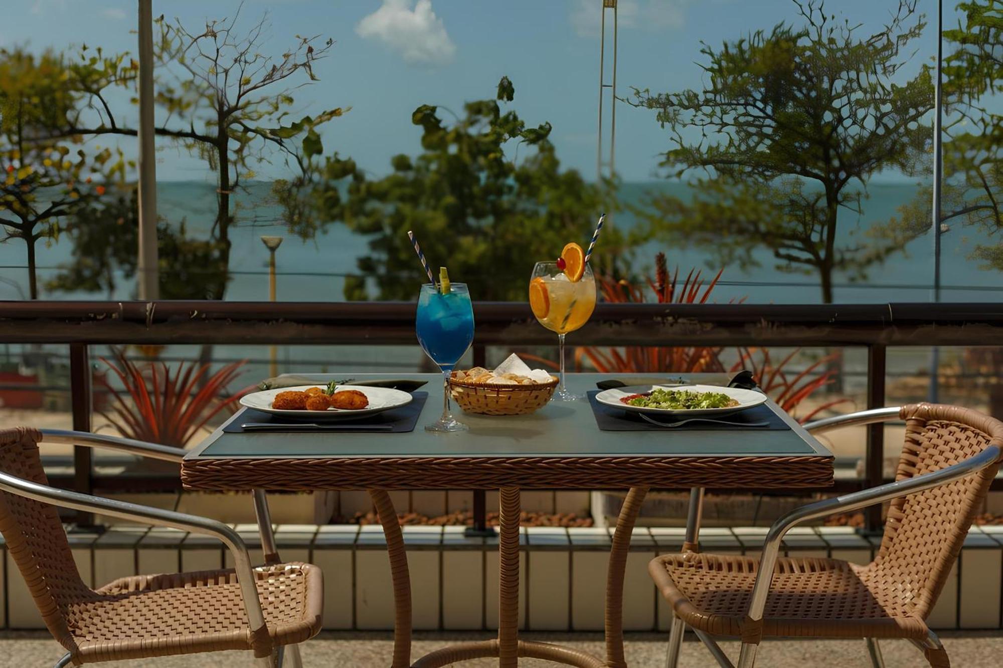 Flat Particular Em Beira Mar - Blue Tree Por Vianna Locacoes * Fortaleza (Ceara)